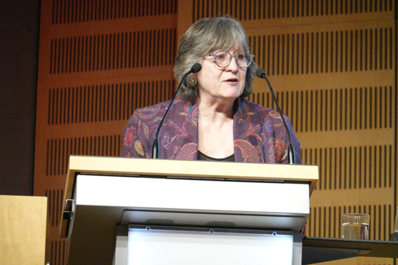 Einführung: Gabrielle Alioth, Präsidentin des PEN Zentrums deutschsprachiger Autoren im Ausland (Foto: ME)